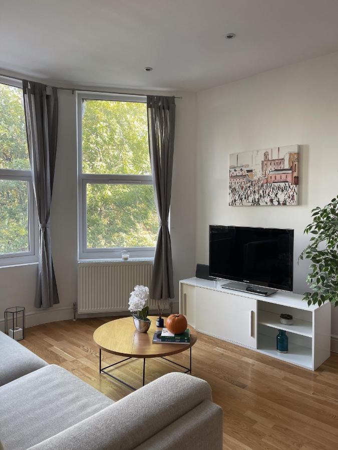 Luxuriously Flat In Streatham Appartement Londen Buitenkant foto